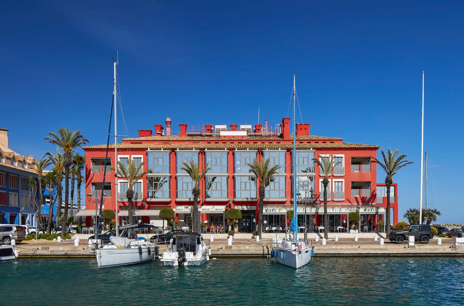 Hotel Mim Sotogrande Club Maritimo Экстерьер фото