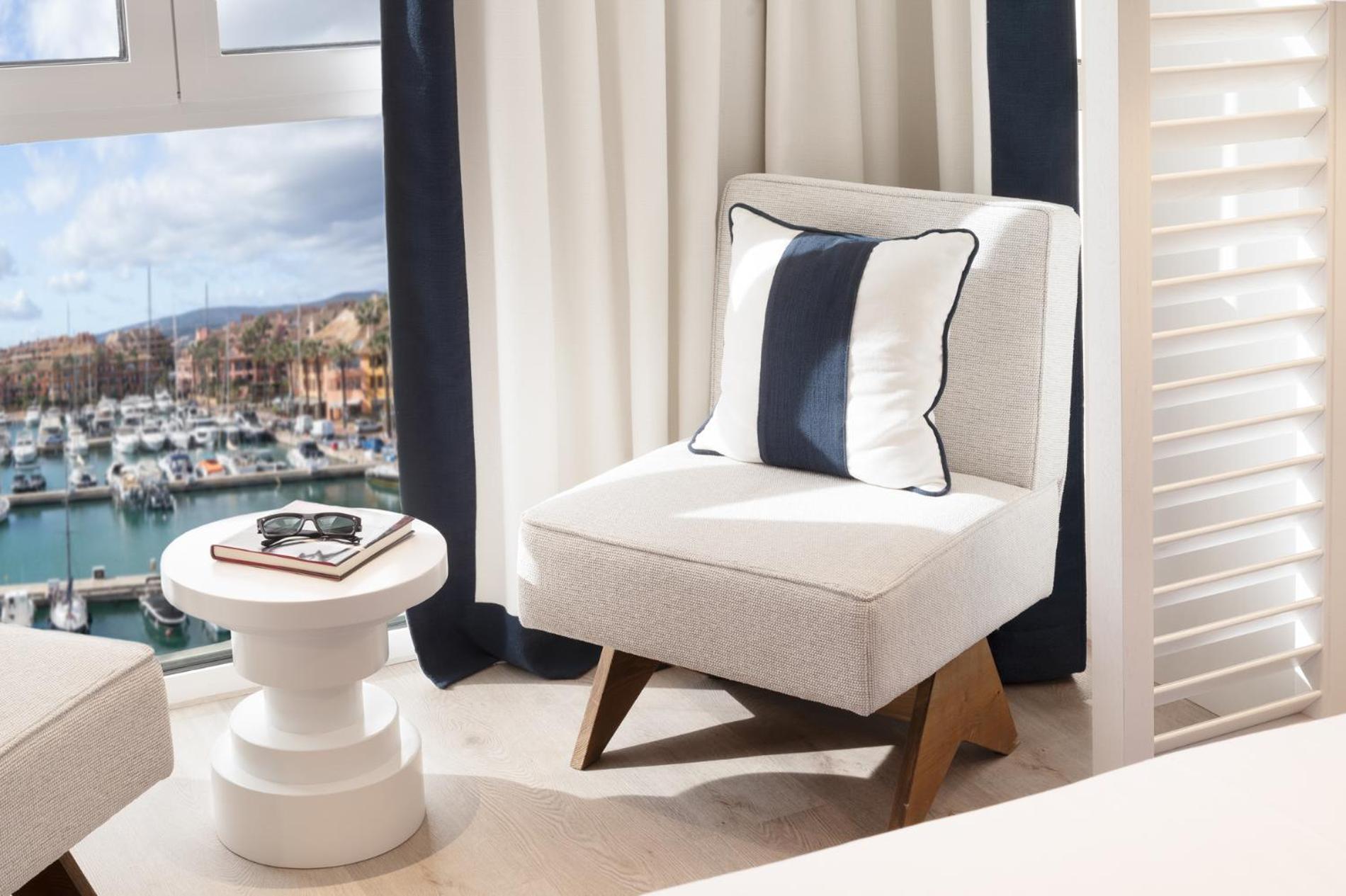 Hotel Mim Sotogrande Club Maritimo Экстерьер фото