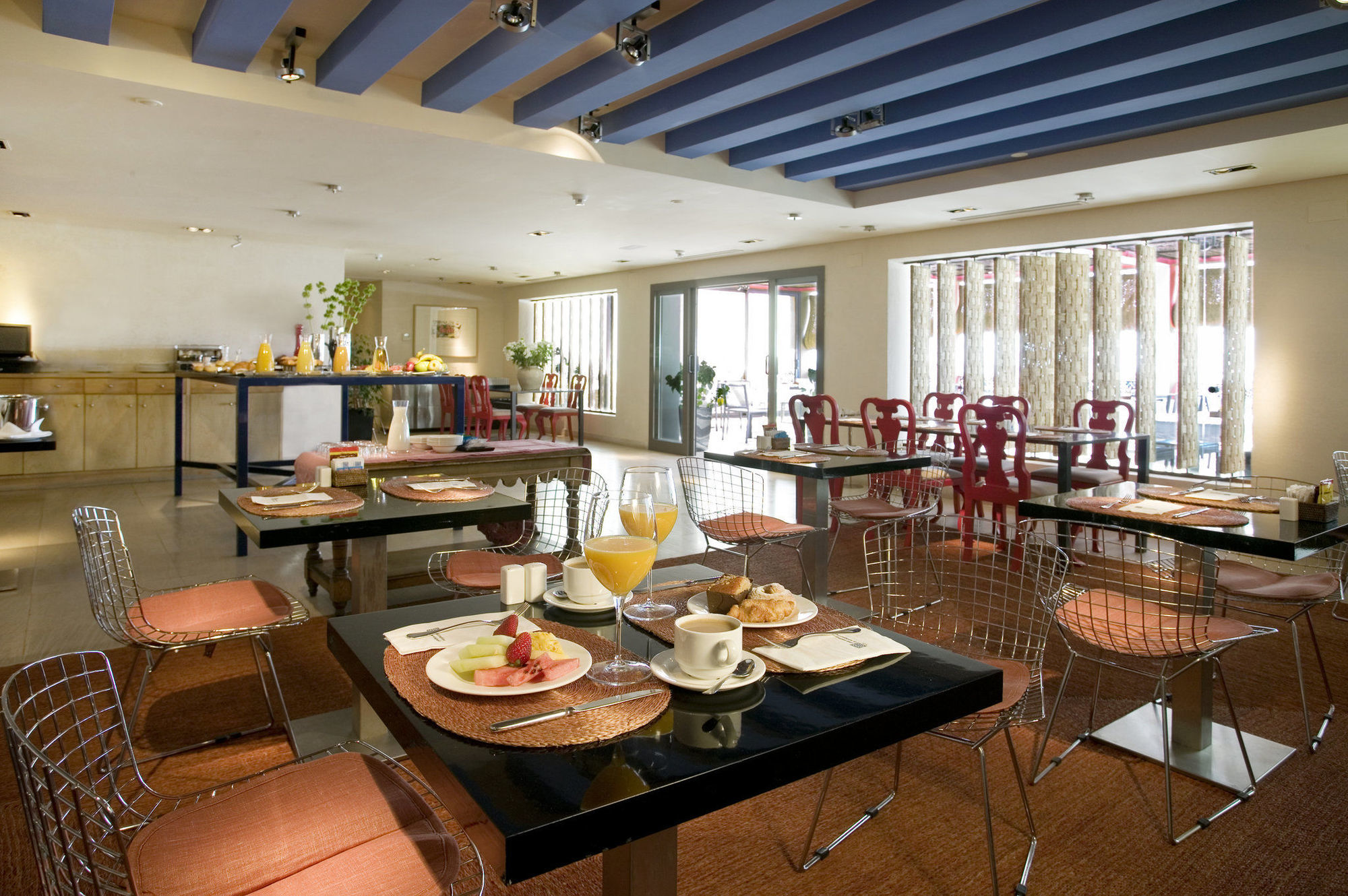 Hotel Mim Sotogrande Club Maritimo Ресторан фото